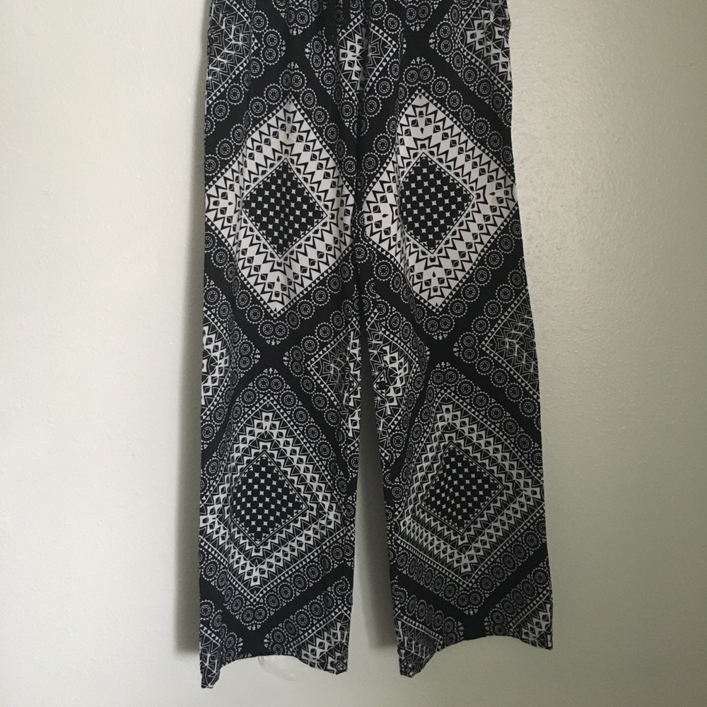Loose patterned pants - Picture 2 of 5
